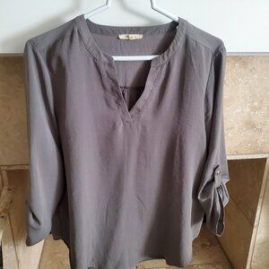 Maurices 3/4 sleeve blouse